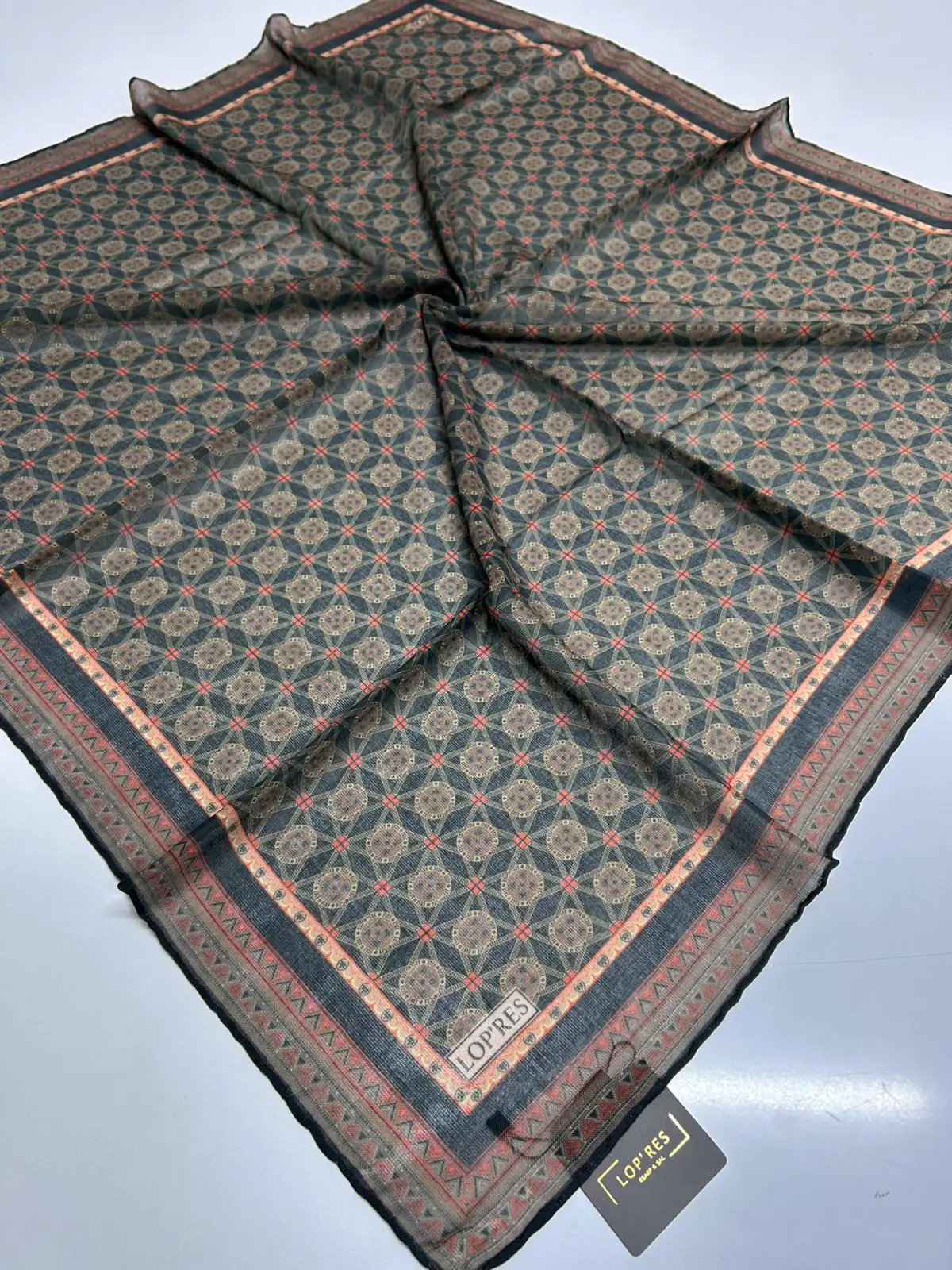 SOFT EŞARP 5024 SİYAH-KIRMIZI